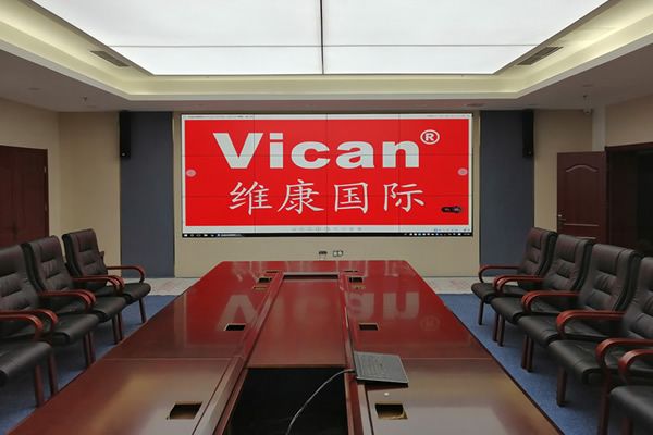 哪家無縫拼接屏廠家比較專業(yè)？