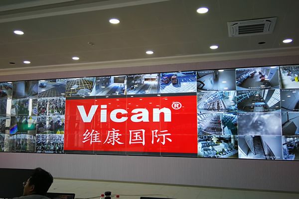 無縫拼接屏有黑邊嗎？