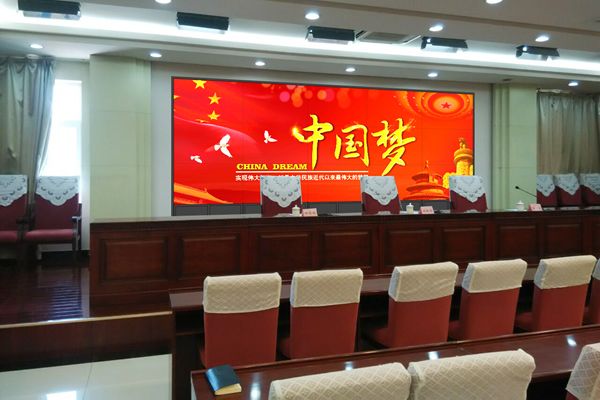無(wú)縫拼接屏的使用壽命一般是多長(zhǎng)時(shí)間？