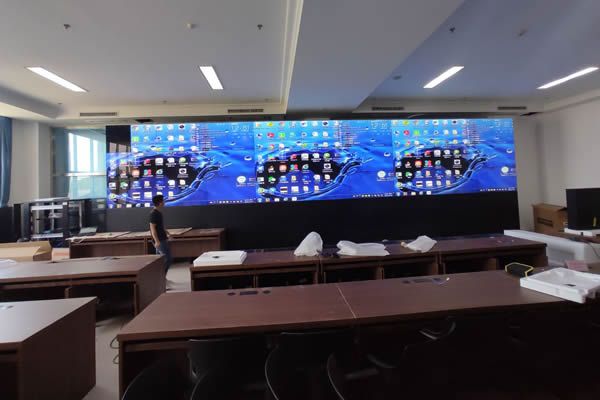 液晶拼接屏價(jià)格包括哪些部分？