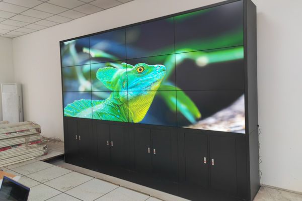 拼接屏是怎么做到4K、6K、8K…顯示的？大分辨顯示解決方案