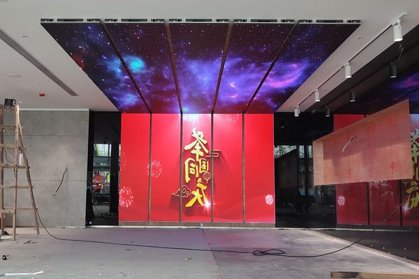 酒吧用哪種大屏幕好？酒吧LED顯示屏解決方案