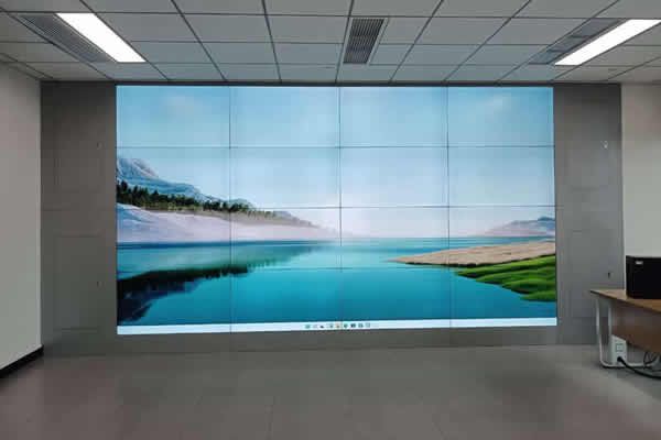 一塊55寸液晶拼接屏大概多少錢？